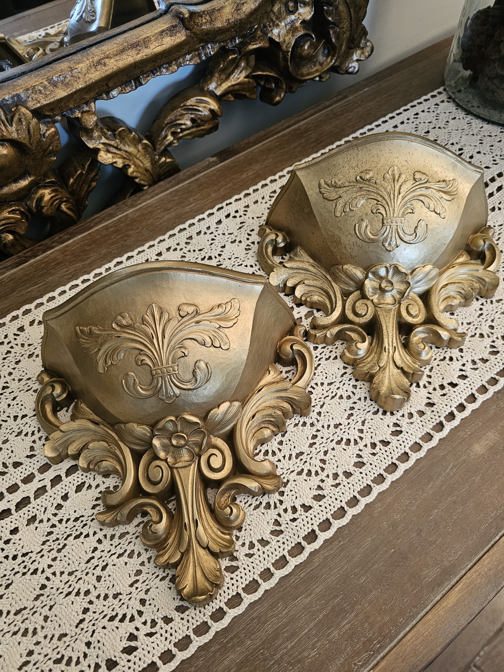 Ornate Gold Wall Sconces Pair - Decorative Fleur  Vtge. Syroco Pocket Plantet